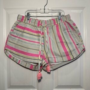 VINEYARD VINES SHORTS